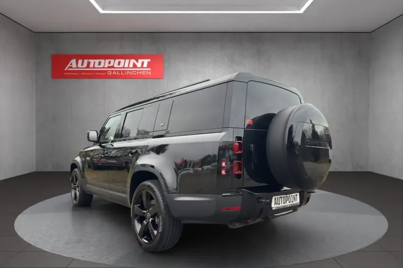 Land Rover Defender din 2024 cu 35.900 km - oferta LAN253257 - foto 4