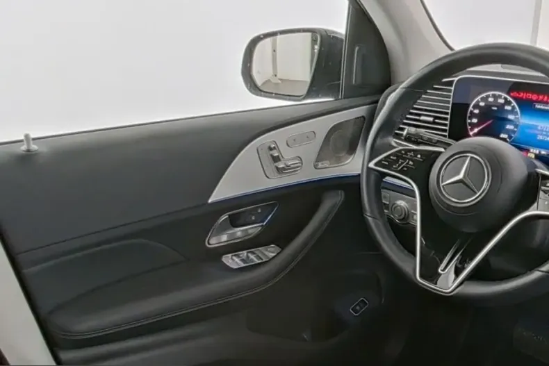 Mercedes-Benz GLE 350 (Clasa GLE) din 2025 cu 26.724 km - oferta MER253266 - foto 8