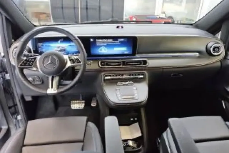 Mercedes-Benz V 300 (Clasa V) din 2025 cu 6.600 km - oferta MER253271 - foto 6