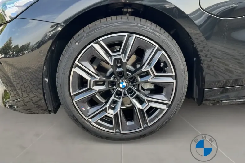BMW 530 (Seria 5) din 2025 cu 1.448 km - oferta BMW253272 - foto 7