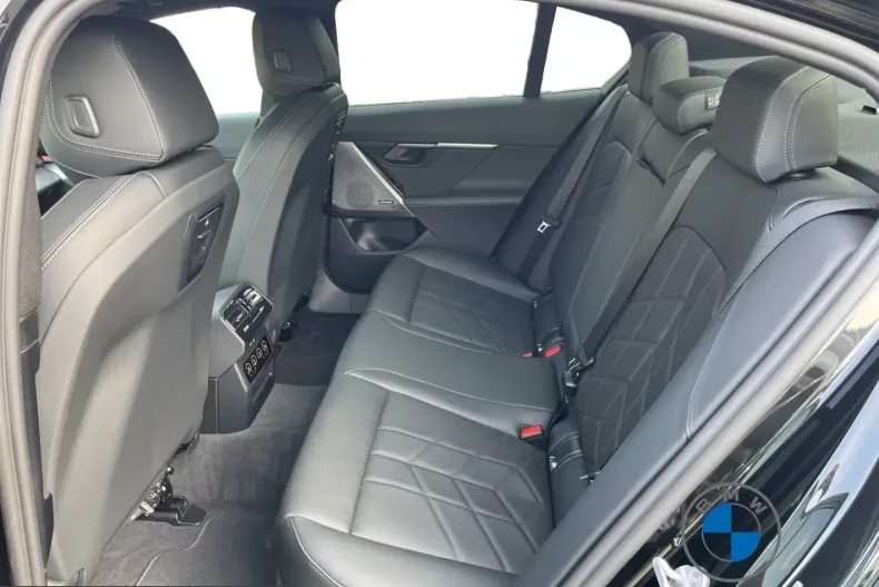 BMW 530 (Seria 5) din 2025 cu 1.448 km - oferta BMW253272 - foto 14