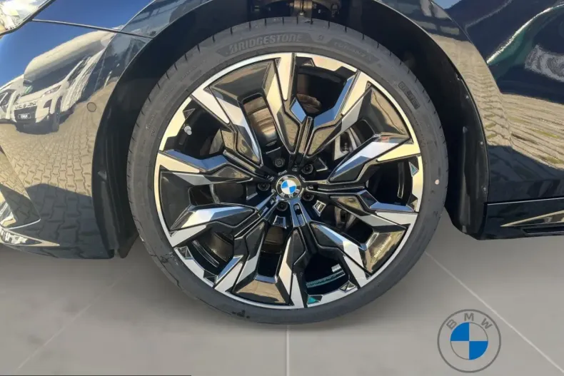 BMW 540 (Seria 5) din 2025 cu 19.670 km - oferta BMW253273 - foto 7