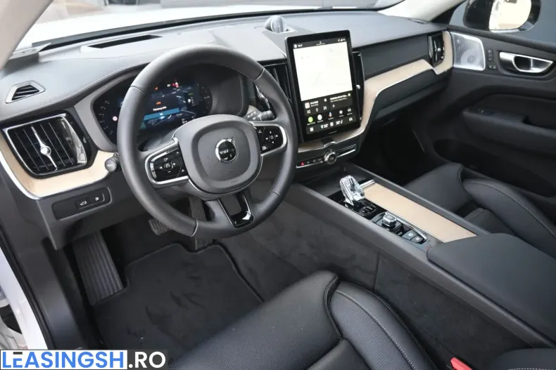 Volvo XC60 din 2025 cu 12.100 km - oferta VOL253282 - foto 12