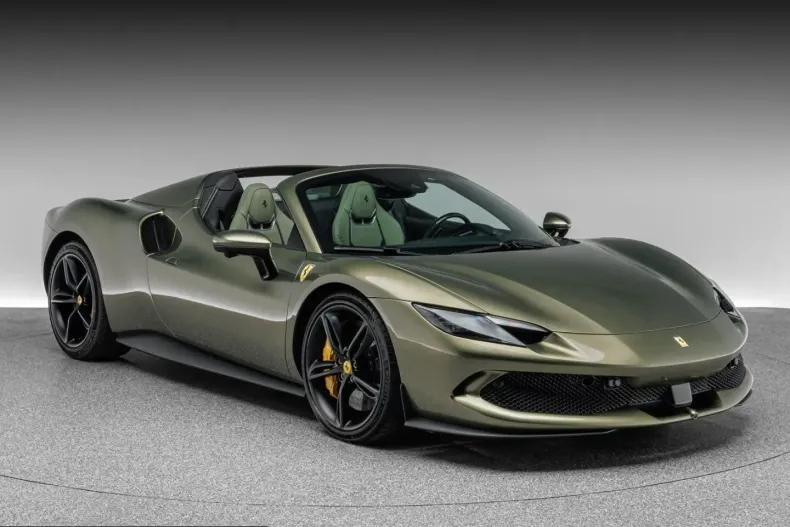 Ferrari 296 GTS din 2024 cu 8.400 km - oferta FER253284 - foto 1