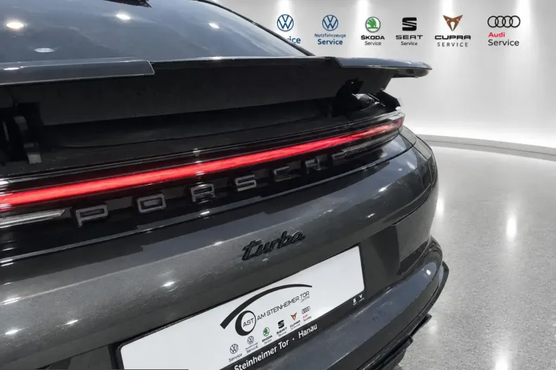 Porsche Panamera din 2024 cu 56.284 km - oferta POR253287 - foto 10