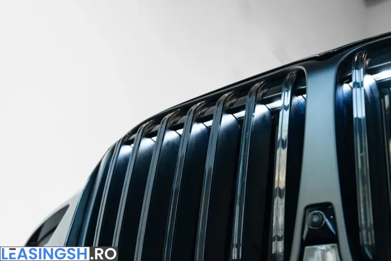 BMW X7 (Seria X) din 2025 cu 10.490 km - oferta BMW253290 - foto 5