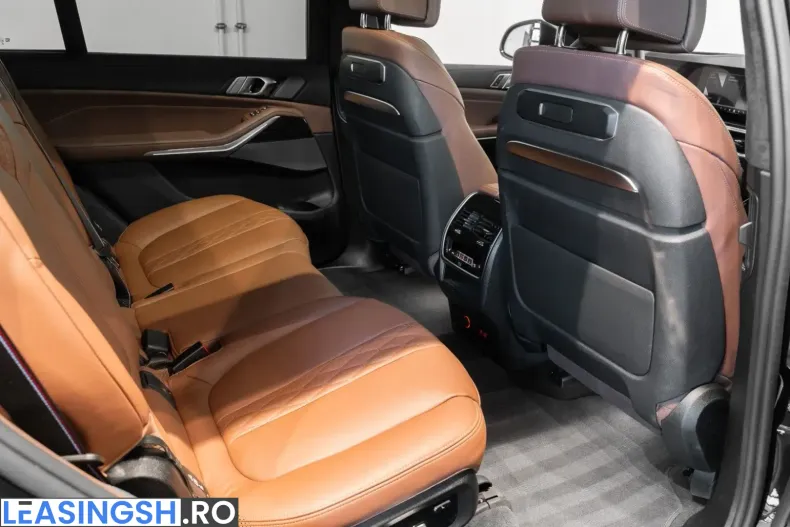 BMW X7 (Seria X) din 2025 cu 10.490 km - oferta BMW253290 - foto 28