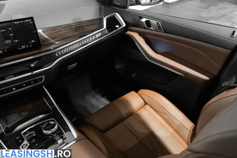 BMW X7 (Seria X) din 2025 cu 10.490 km - oferta BMW253290 - foto 37