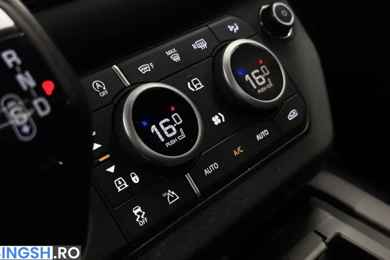 Land Rover Defender din 2024 cu 21.000 km - oferta LAN253297 - foto 27