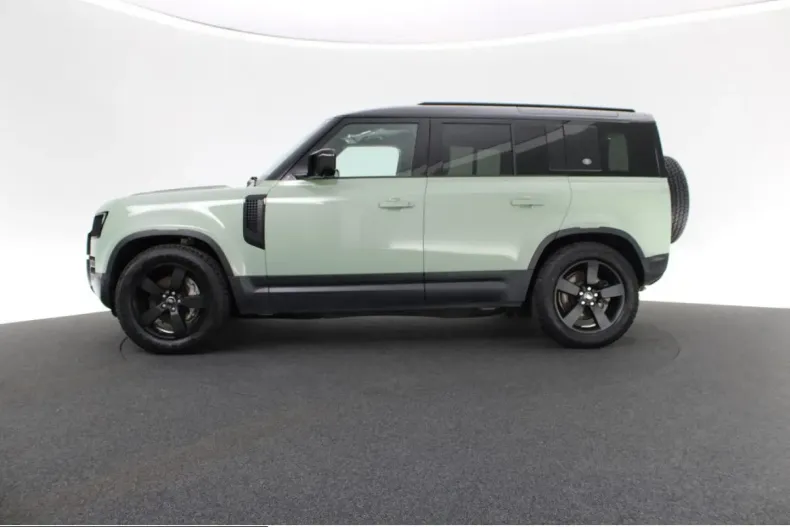 Land Rover Defender din 2024 cu 48.560 km - oferta LAN253299 - foto 2