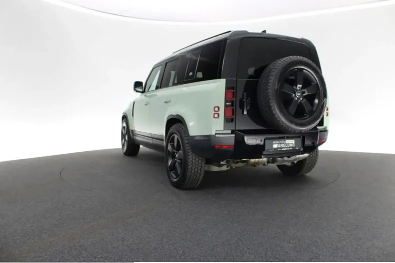 Land Rover Defender din 2024 cu 48.560 km - oferta LAN253299 - foto 3