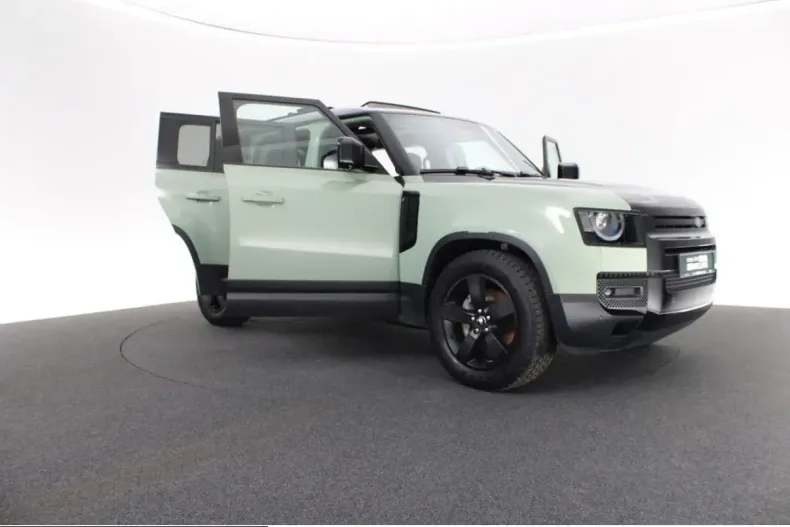 Land Rover Defender din 2024 cu 48.560 km - oferta LAN253299 - foto 18