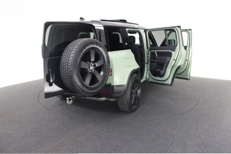 Land Rover Defender din 2024 cu 48.560 km - oferta LAN253299 - foto 20
