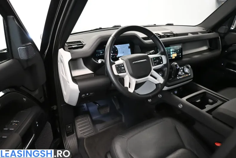 Land Rover Defender din 2024 cu 25.999 km - oferta LAN253301 - foto 12