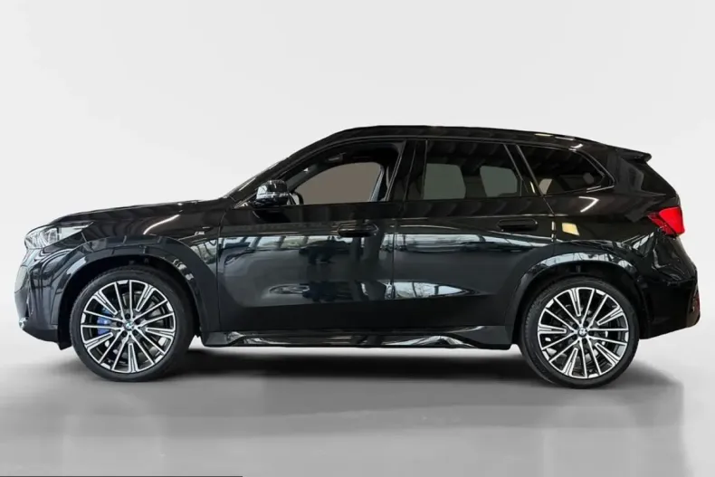 BMW X1 (Seria X) din 2024 cu 37.700 km - oferta BMW253310 - foto 3