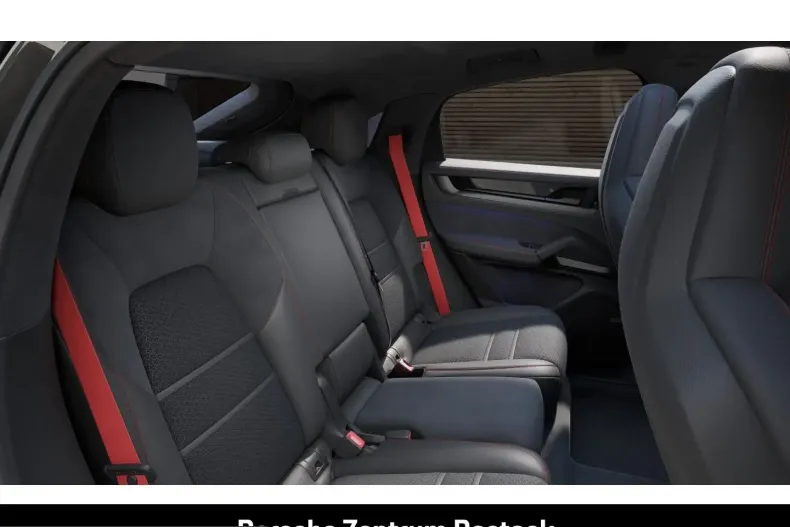 Porsche Cayenne din 2024 cu 26.159 km - oferta POR253313 - foto 13