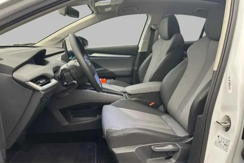 Skoda Enyaq din 2025 cu 6.990 km - oferta SKO253316 - foto 9