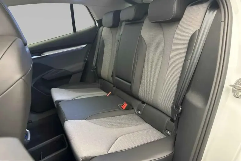 Skoda Enyaq din 2025 cu 6.990 km - oferta SKO253316 - foto 10