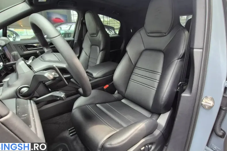 Porsche Cayenne din 2026 cu 7.900 km - oferta POR253324 - foto 12