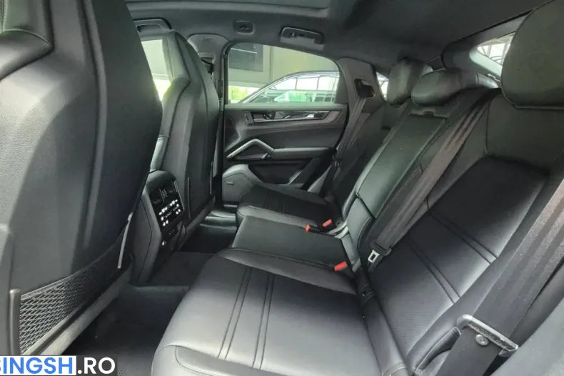 Porsche Cayenne din 2026 cu 7.900 km - oferta POR253324 - foto 17