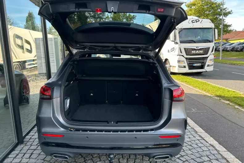 Mercedes-Benz GLA 250 (Clasa GLA) din 2021 cu 74.950 km - oferta MER253326 - foto 8