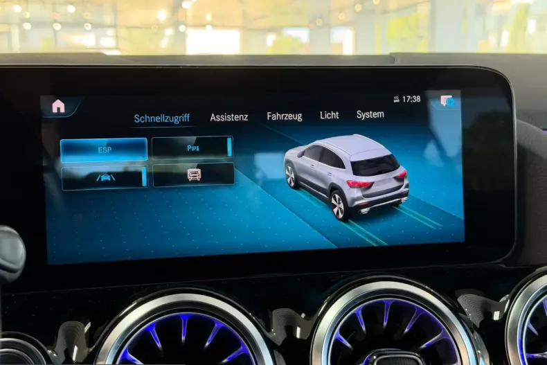 Mercedes-Benz GLA 250 (Clasa GLA) din 2022 cu 82.665 km - oferta MER253327 - foto 23