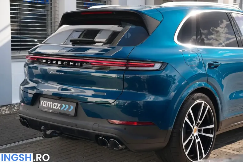 Porsche Cayenne din 2023 cu 2.300 km - oferta POR253329 - foto 4