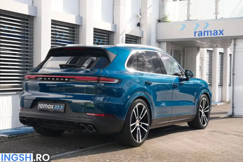 Porsche Cayenne din 2023 cu 2.300 km - oferta POR253329 - foto 6