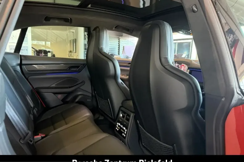 Porsche Macan din 2024 cu 12.585 km - oferta POR253330 - foto 31