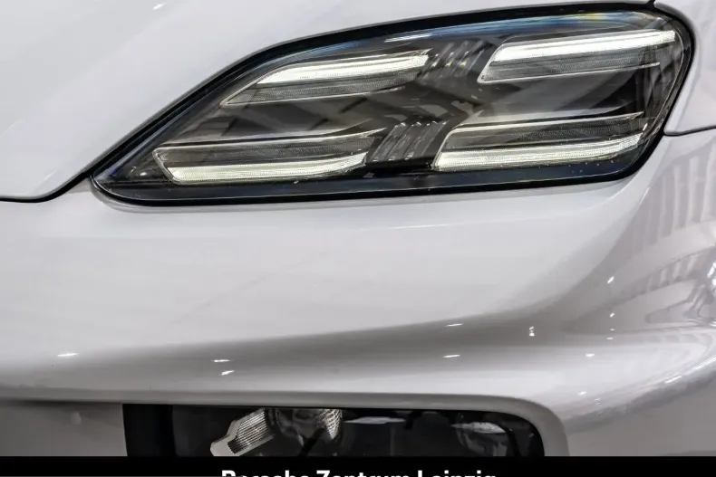 Porsche Macan din 2024 cu 29.940 km - oferta POR253335 - foto 9