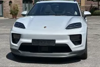 Porsche Macan din 2024 cu 27.600 km - oferta POR253336 - foto 1