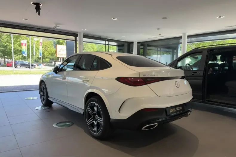 Mercedes-Benz GLC 220 (Clasa GLC) din 2025 cu 12.910 km - oferta MER253341 - foto 3