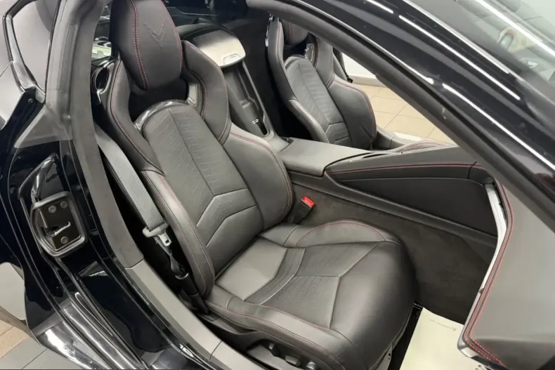 Corvette C8 din 2022 cu 26.448 km - oferta COR253343 - foto 18