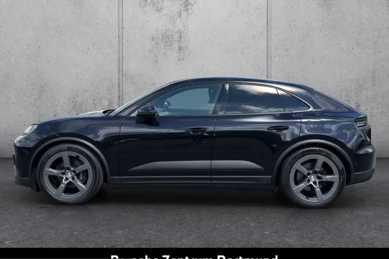 Porsche Macan din 2025 cu 3.175 km - oferta POR253346 - foto 2
