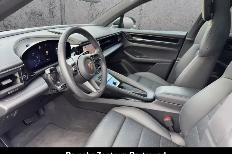 Porsche Macan din 2025 cu 3.175 km - oferta POR253346 - foto 12