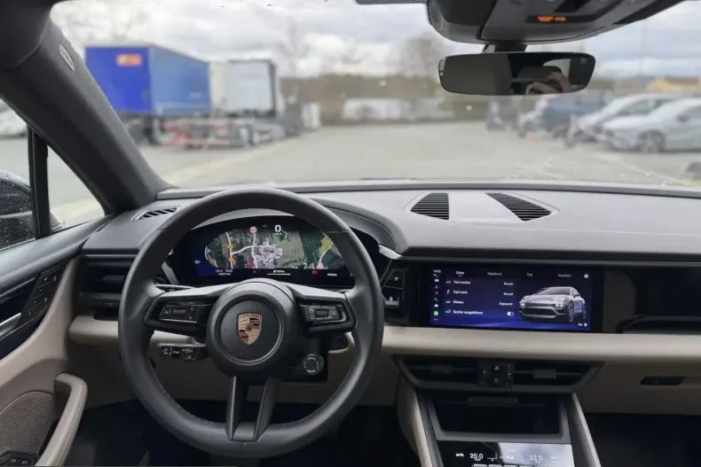 Porsche Macan din 2025 cu 14.949 km - oferta POR253347 - foto 10
