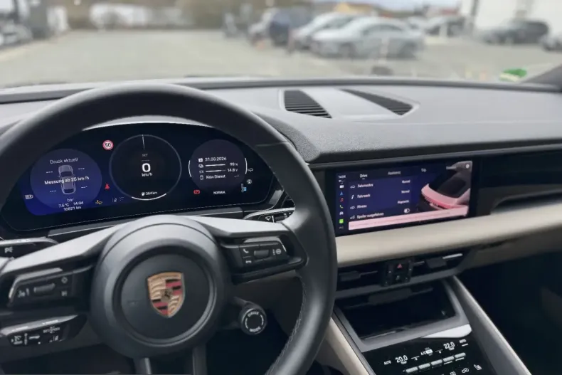 Porsche Macan din 2025 cu 14.949 km - oferta POR253347 - foto 15