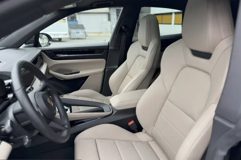 Porsche Macan din 2025 cu 14.949 km - oferta POR253347 - foto 21