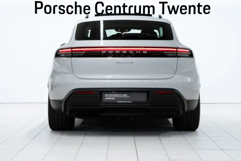 Porsche Macan din 2024 cu 18.183 km - oferta POR253348 - foto 4