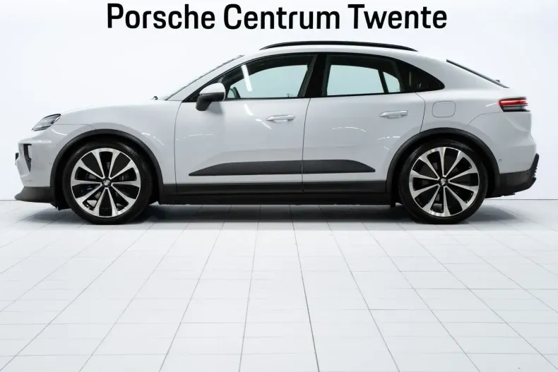 Porsche Macan din 2024 cu 18.183 km - oferta POR253348 - foto 5