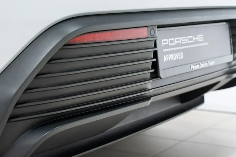 Porsche Macan din 2024 cu 18.183 km - oferta POR253348 - foto 20