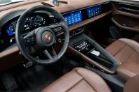 Porsche Macan din 2024 cu 18.183 km - oferta POR253348 - foto 21