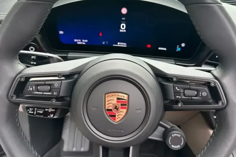 Porsche Macan din 2025 cu 8.060 km - oferta POR253349 - foto 5