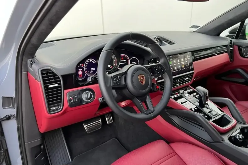 Porsche Cayenne din 2023 cu 48.000 km - oferta POR253352 - foto 8