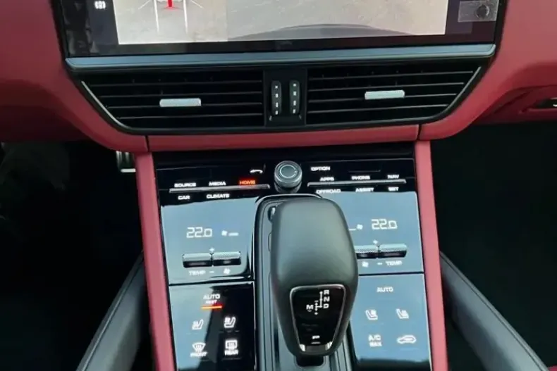 Porsche Cayenne din 2023 cu 48.000 km - oferta POR253352 - foto 11