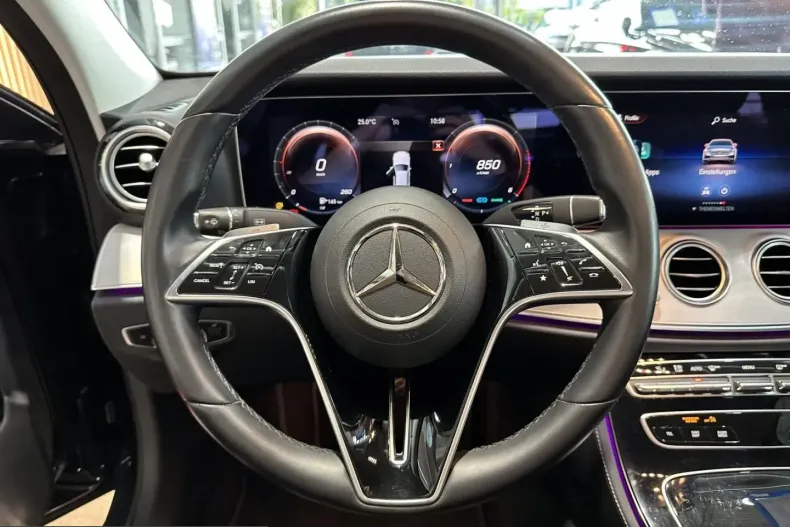 Mercedes-Benz E 220 (Clasa E) din 2022 cu 59.946 km - oferta MER253355 - foto 8