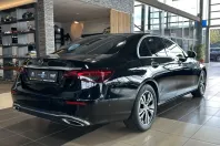Mercedes-Benz E 220 (Clasa E) din 2022 cu 59.946 km - oferta MER253355 - foto 11