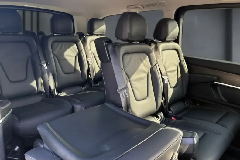 Mercedes-Benz V 300 (Clasa V) din 2025 cu 28.141 km - oferta MER253357 - foto 13