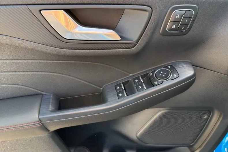 Ford Kuga din 2025 cu 15.057 km - oferta FOR253367 - foto 21