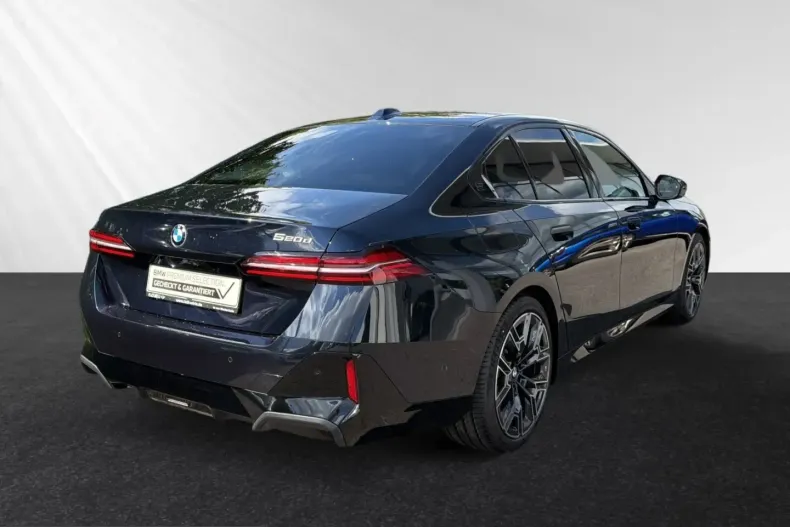 BMW 520 (Seria 5) din 2025 cu 24.463 km - oferta BMW253379 - foto 3